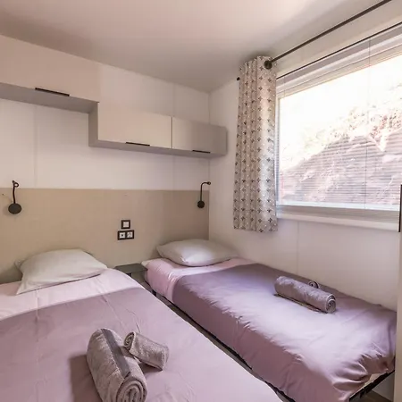 Camping De Riri Celles (Languedoc-Roussillon)